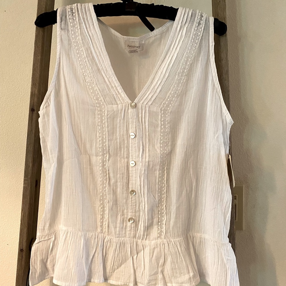 White gauzy sleeveless blouse NWT